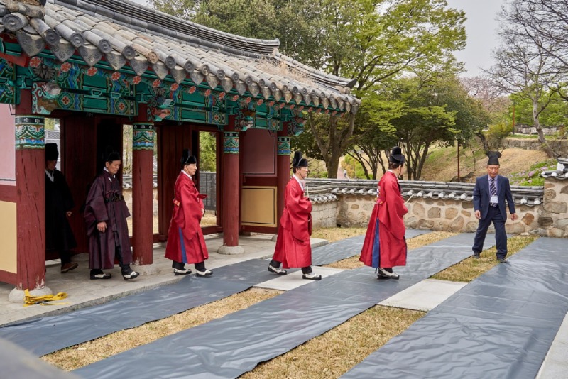 BAND_진양정씨은열공후손_2025-04-17-14-38-24_02.jpg
